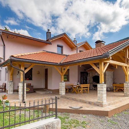 Amazing Home In Vrzici With Jacuzzi Luaran gambar